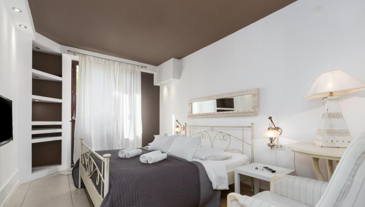Apartments Bori Πόρετς Εξωτερικό φωτογραφία